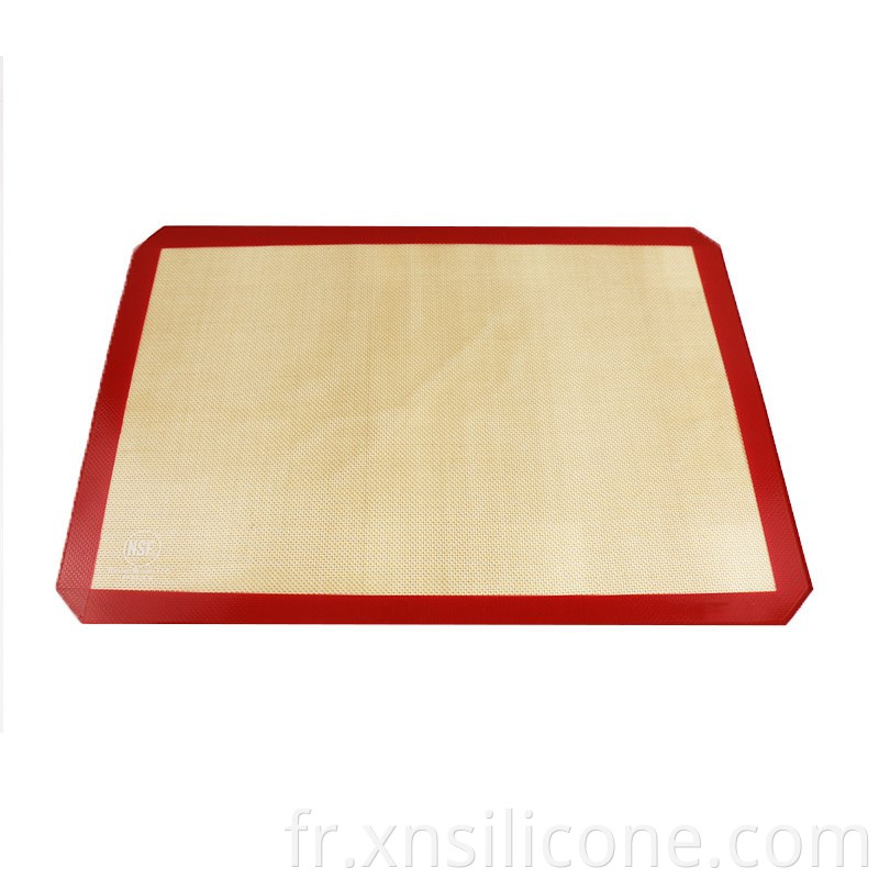 Silicone baking mat